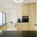 Moderna - Private Pool - 8 Guests -
