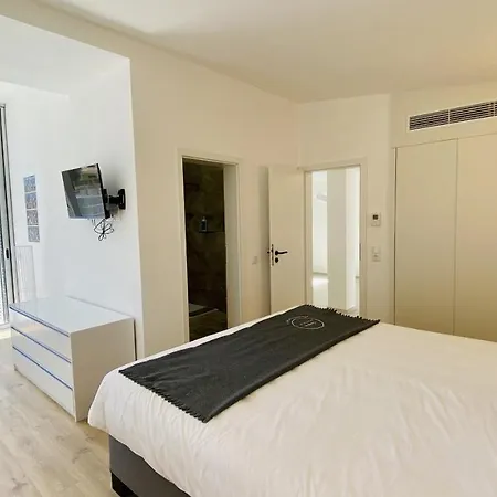 Vila Moderna - Private Pool - 8 Guests - Quarteira